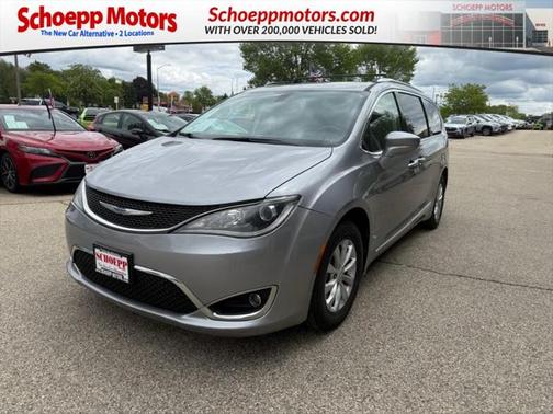 2019 Chrysler Pacifica Touring L