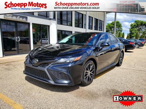 Midnight Black Metallic 2024 Toyota Camry SE