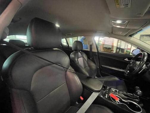 Micro Blue 2019 Kia Stinger Base