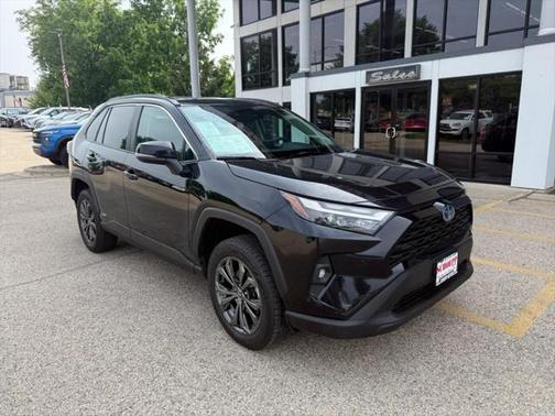 2023 Toyota RAV4 Hybrid XLE Premium