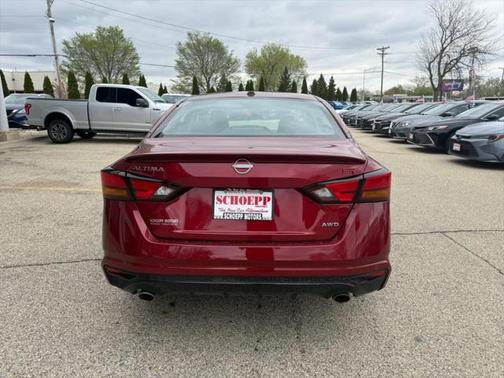 2023 Nissan Altima SR Intelligent AWD