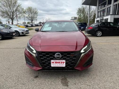 2023 Nissan Altima SR Intelligent AWD