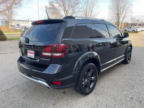 2019 Dodge Journey Crossroad