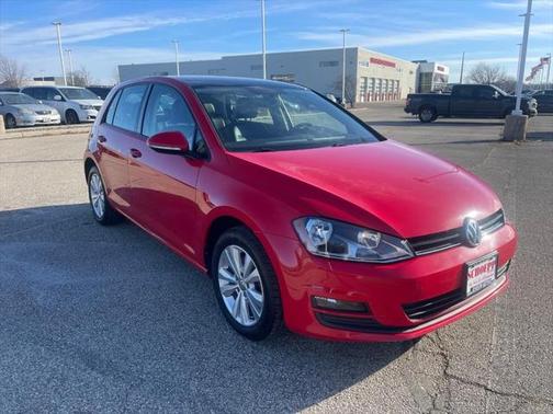 2017 Volkswagen Golf TSI SE 4-Door