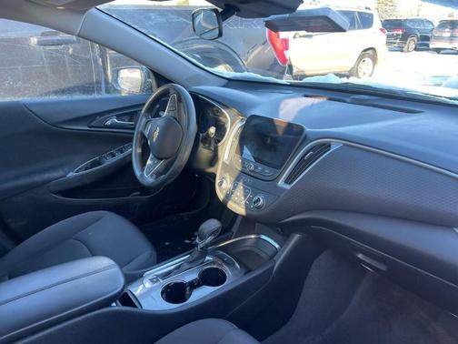 2023 Chevrolet Malibu FWD 1LT