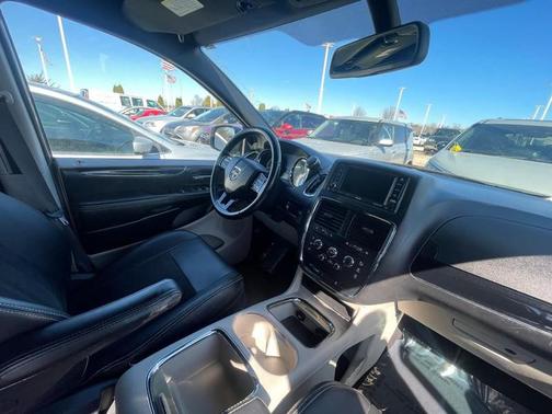 2020 Dodge Grand Caravan SXT