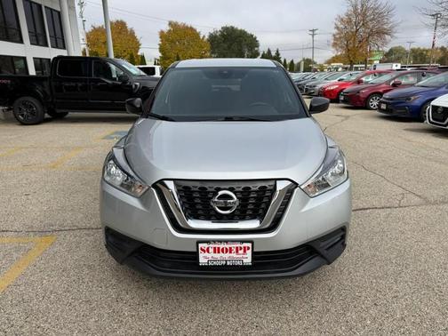 2020 Nissan Kicks S