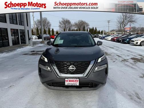 2022 Nissan Rogue SV