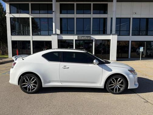 2014 Scion tC Base