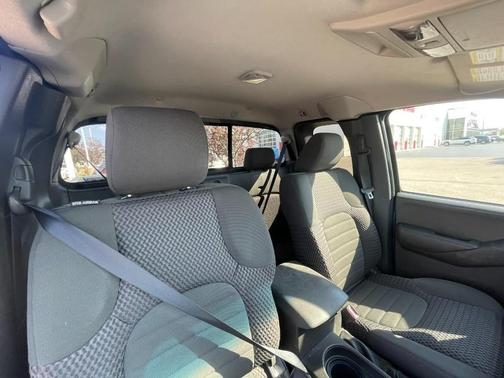 2014 Nissan Frontier SV