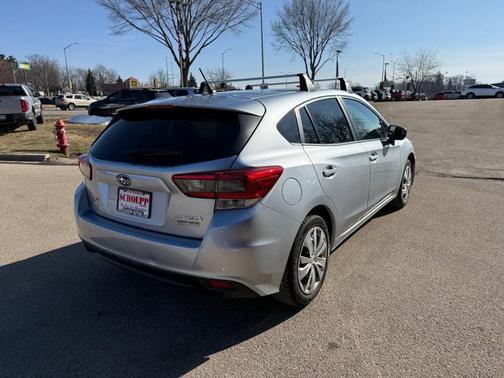 2022 Subaru Impreza Base