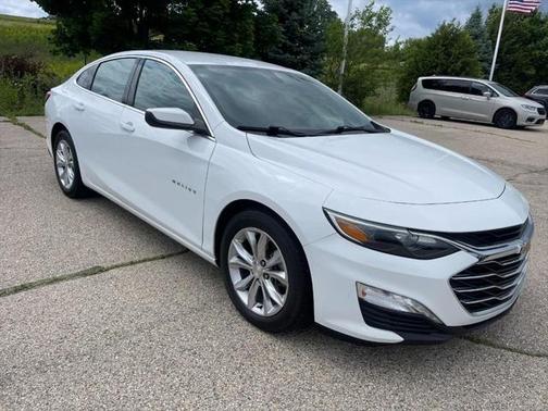 2022 Chevrolet Malibu FWD LT