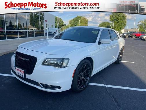 2019 Chrysler 300 S