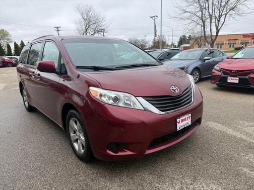 2012 Toyota Sienna LE