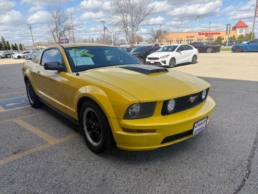 2006 Ford Mustang Base