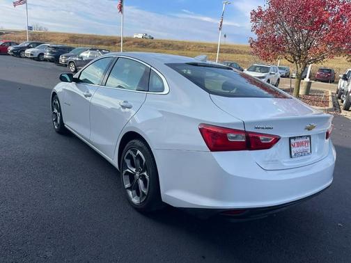 2023 Chevrolet Malibu FWD 1LT