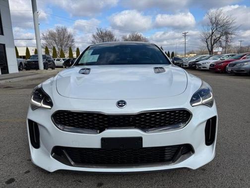 2020 Kia Stinger GT2