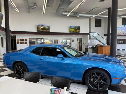 2023 Dodge Challenger SXT
