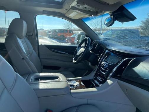 2016 Cadillac Escalade ESV Premium