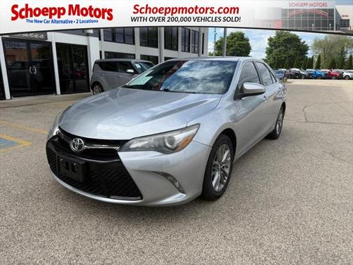 2017 Toyota Camry SE