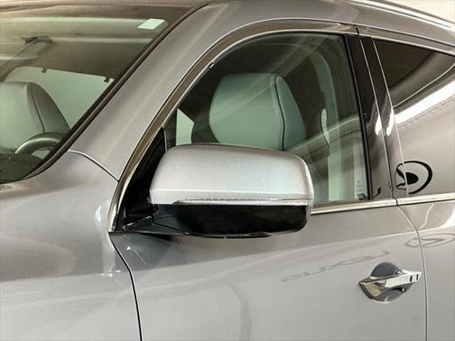 2017 Acura MDX 3.5L w/Advance Package