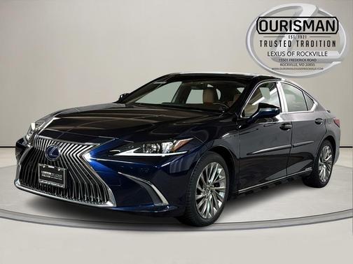 2019 Lexus ES 300h Luxury