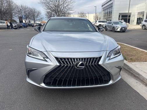 2022 Lexus ES 350 Base