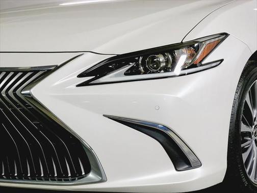 2019 Lexus ES 350 F Sport