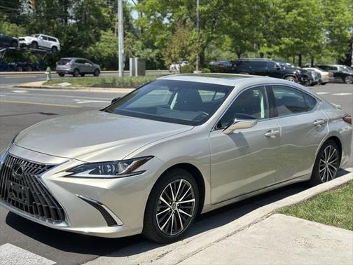 2024 Lexus ES 350 Premium