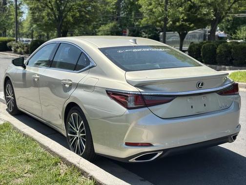 2024 Lexus ES 350 Premium