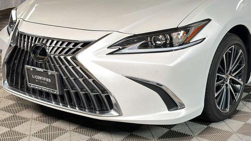 2023 Lexus ES 350 Base