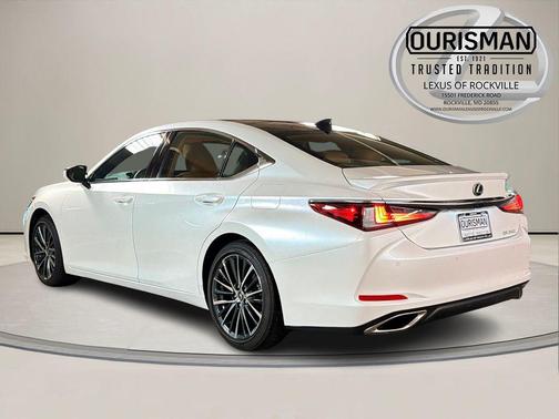 2023 Lexus ES 350 Base