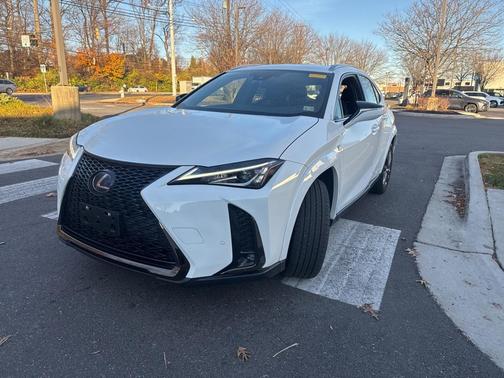2022 Lexus UX 250h F Sport