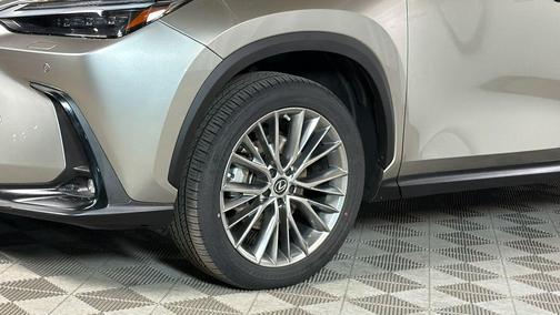 Atomic Silver 2023 Lexus NX 350 Luxury