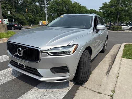 2019 Volvo XC60 T5 Momentum