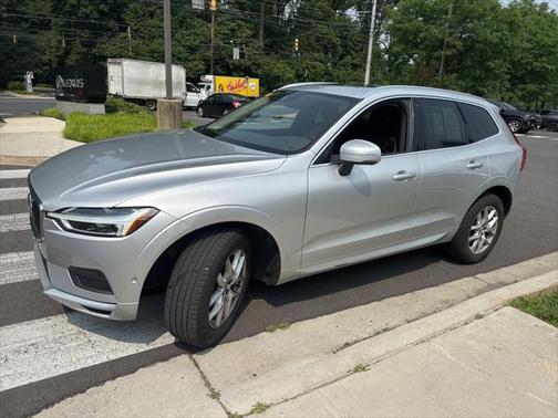 2019 Volvo XC60 T5 Momentum