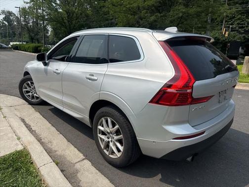 2019 Volvo XC60 T5 Momentum