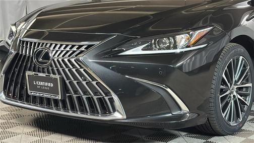 2022 Lexus ES 350 Base