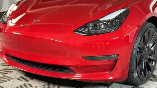 2023 Tesla Model 3 Performance