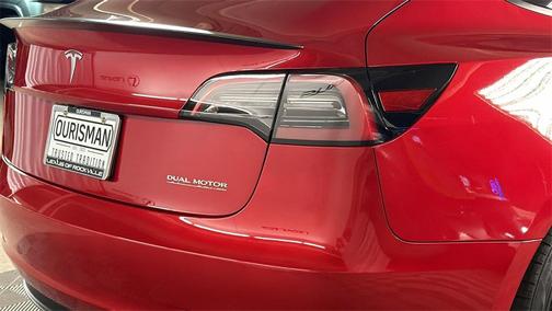 2023 Tesla Model 3 Performance