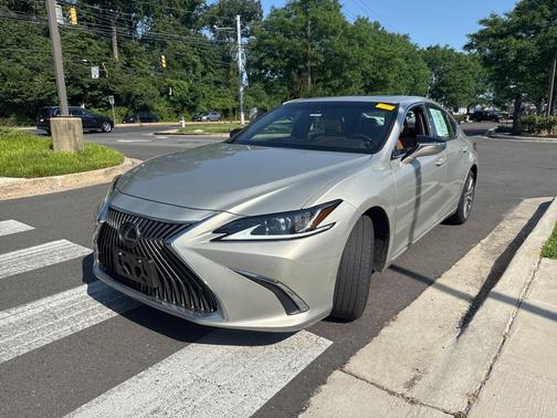 2019 Lexus ES 350 Base