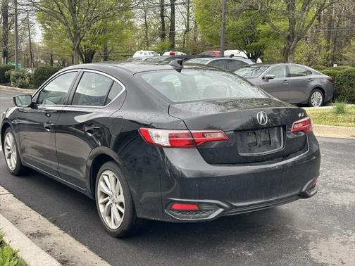 2018 Acura ILX Base