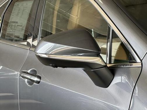 2025 Lexus NX 450h+ Luxury