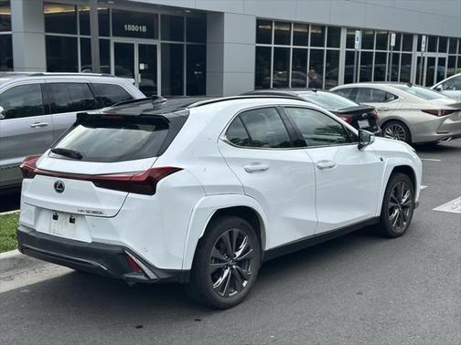 2023 Lexus UX 250h F Sport