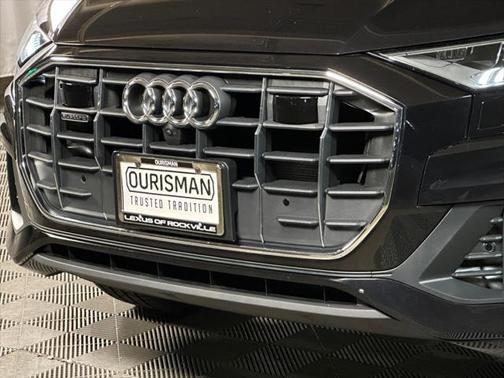 2021 Audi Q8 55 Premium Plus