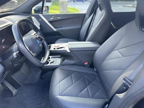 2023 BMW iX xDrive50