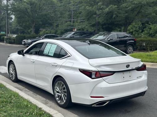 2023 Lexus ES 350 Ultra Luxury