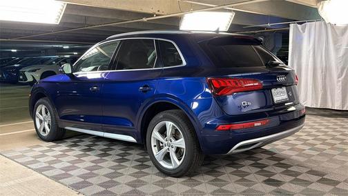 2020 Audi Q5 45 Prestige