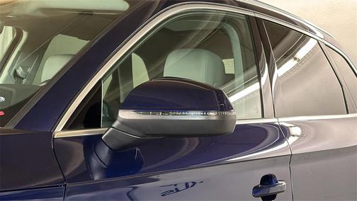 2020 Audi Q5 45 Prestige