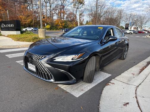 2024 Lexus ES 350 Base